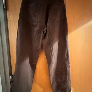 Waltz carrot straight leg Jeans in Brown
